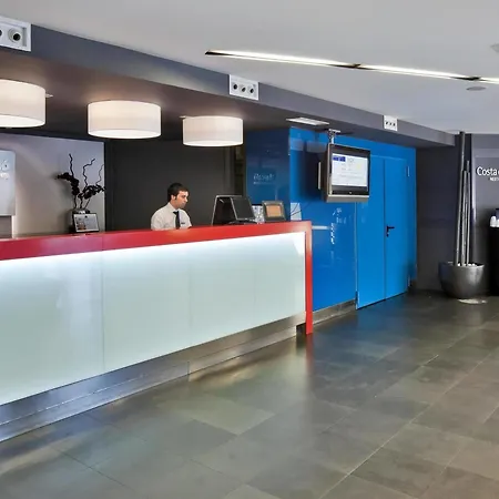 Occidental Отель 4*