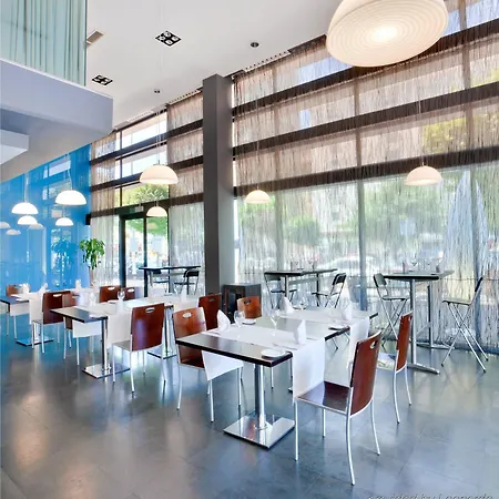 Ξενοδοχείο Occidental 4*